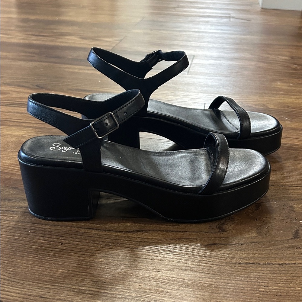 Seychelles Black leather heeled shoes